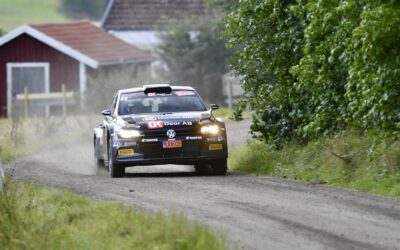 Extremt jämna guldkamper när Rally-SM ska avgöras i Trollhättan